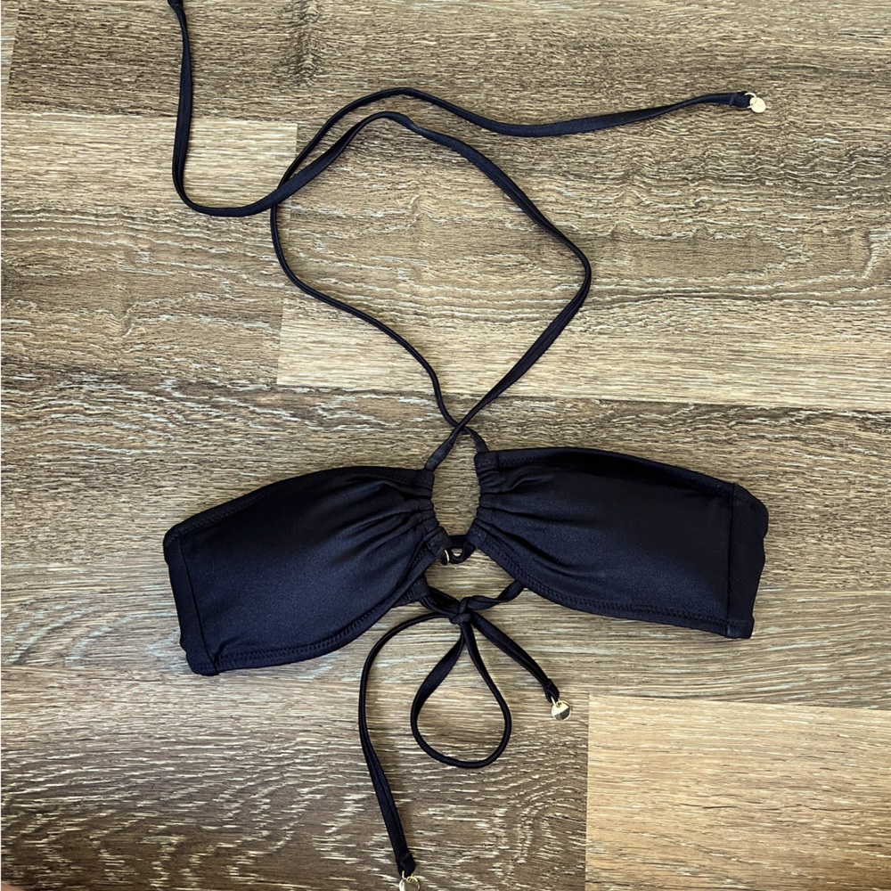 VICTORIA’S SECRET, XS, black bikini top